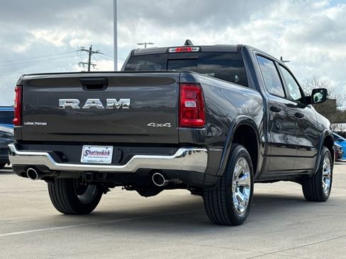 New 2026 RAM 1500 4x4 Crew Cab image 9