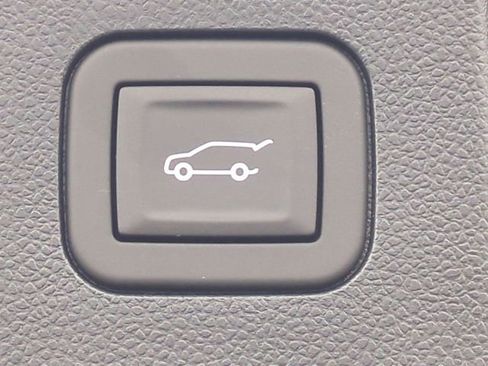 New 2026 Chevrolet Equinox RS FWD image 29