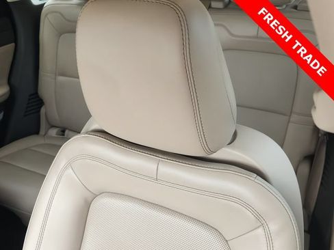 Used 2022 Lincoln Corsair FWD w/ Equipment Group 101A image 24