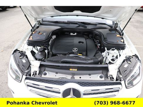 Used 2022 Mercedes-Benz GLC 300 300 4MATIC image 32