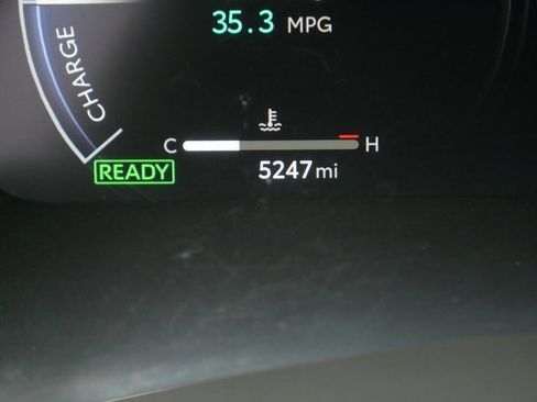 Used 2024 Toyota Highlander Platinum image 36