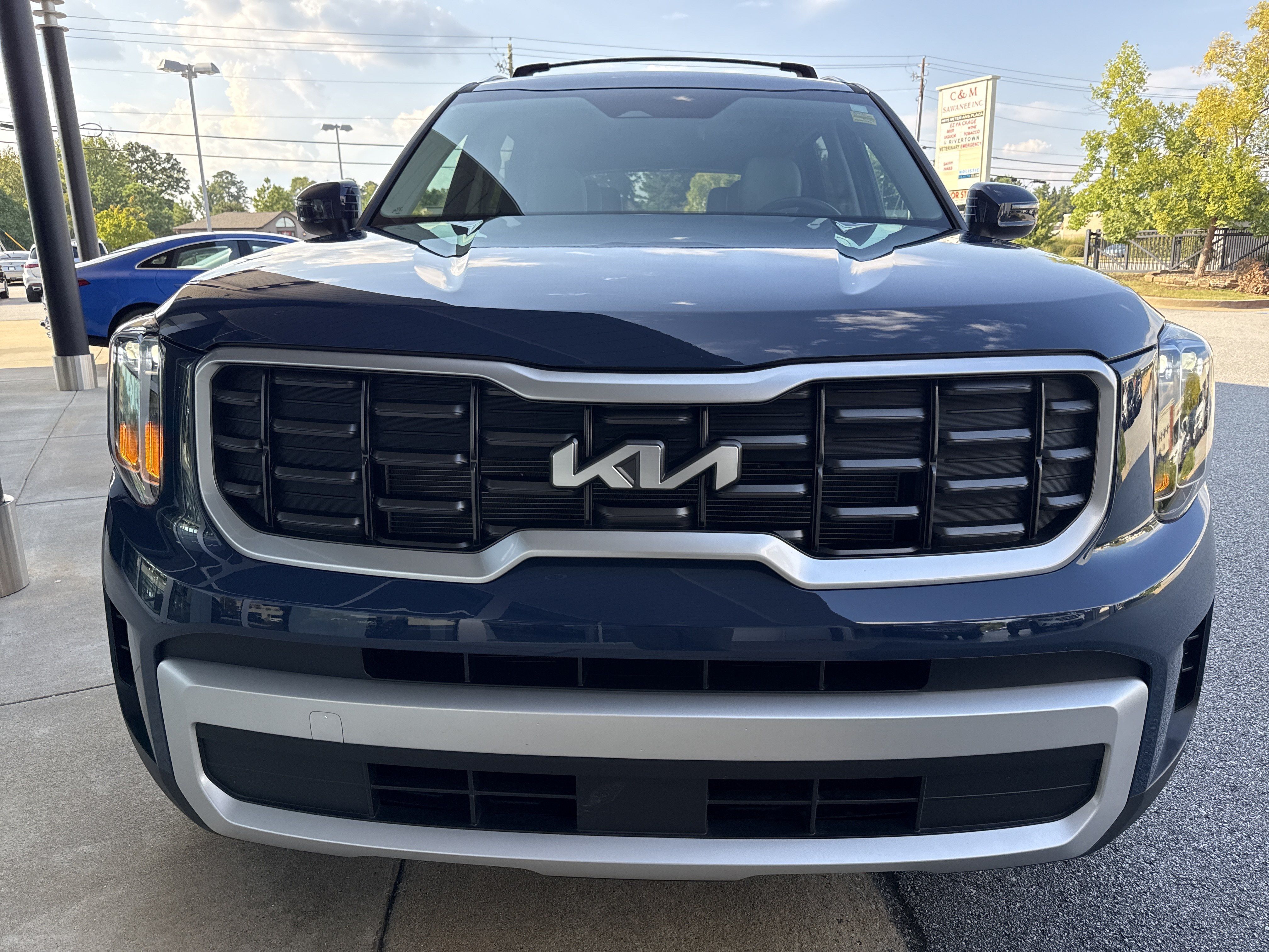 Used 2024 Kia Telluride S w/ S Sunroof Package FWD image 14