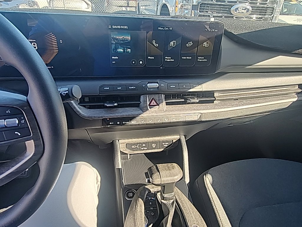 Used 2025 Kia K4 FWD image 22