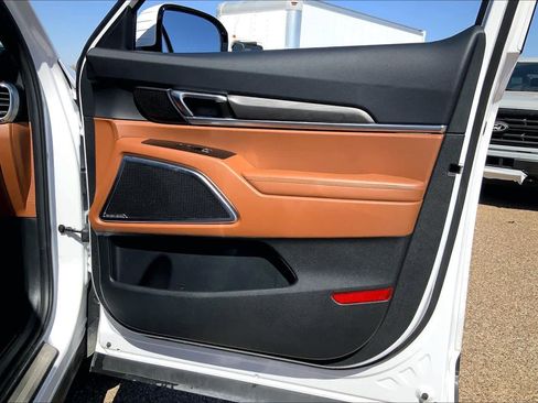 Certified 2025 Kia Telluride SX Prestige X-Pro image 23