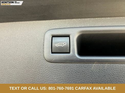 Used 2025 Toyota Highlander XLE AWD/4WD image 33