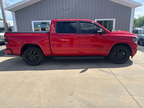Used 2021 RAM 1500 Laramie AWD/4WD image 2