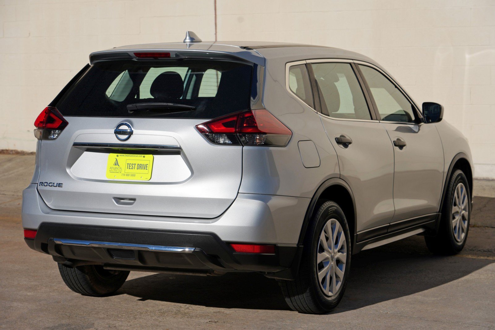 Used 2019 Nissan Rogue S FWD image 44