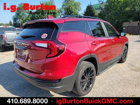 Used 2023 GMC Terrain SLE w/ Driver Convenience Package AWD/4WD image 6