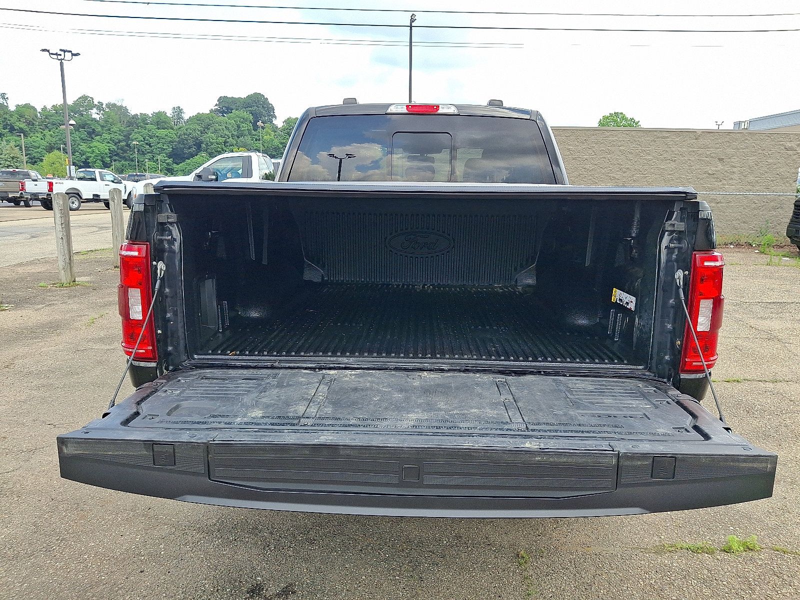 Used 2021 Ford F150 XLT w/ Equipment Group 302A High AWD/4WD image 28