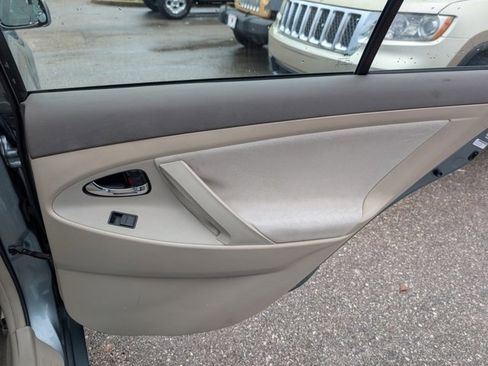 Used 2009 Toyota Camry image 20