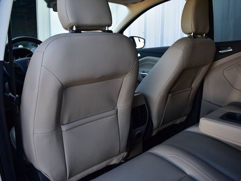 Used 2019 Ford Escape SEL FWD image 23