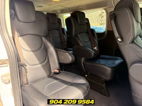 Used 2020 Ford Transit 350 XLT RWD image 21
