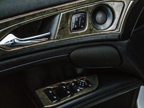 Used 2017 Lincoln MKZ Reserve w/ Technology Package image 21