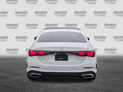 Used 2024 Mercedes-Benz E 350 4MATIC Sedan w/ Airmatic Package image 9