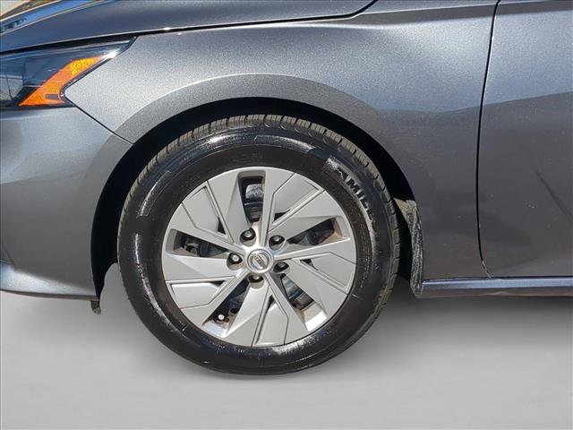 Used 2022 Nissan Altima 2.5 S FWD image 22