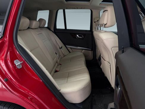 Used 2014 Mercedes-Benz GLK 350 2WD image 28