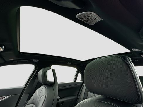 New 2026 BMW 760i xDrive 760i xDrive w/ Executive Package image 16