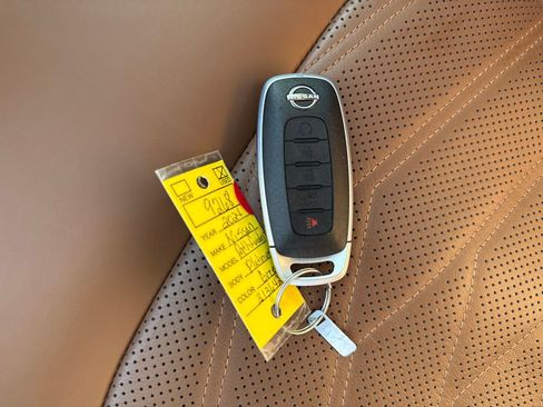 Used 2024 Nissan Pathfinder Platinum w/ Black Appearance Package image 34