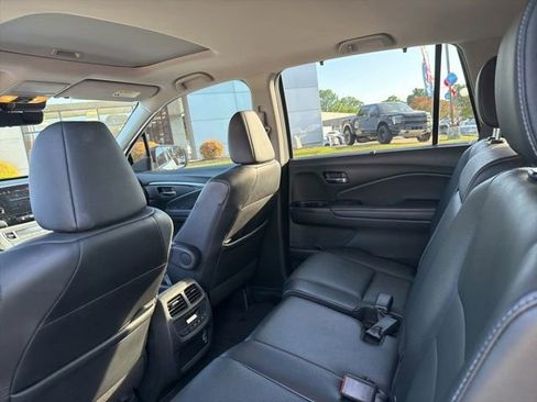 Used 2021 Honda Pilot Special Edition image 24