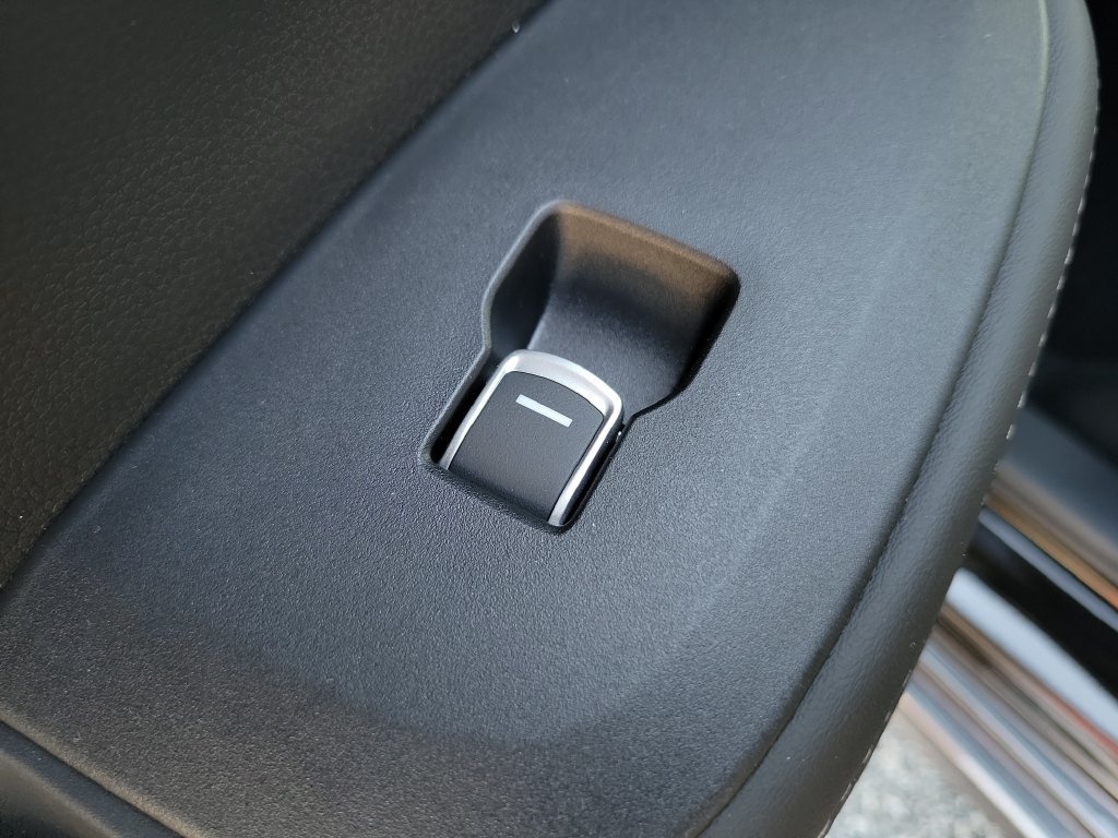 Certified 2026 Acura ADX FWD image 15