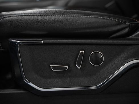 Certified 2023 Ford F150 Lariat w/ Equipment Group 502A High image 45