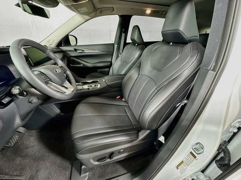 Certified 2027 INFINITI QX60 Luxe w/ Cargo Package AWD/4WD image 28