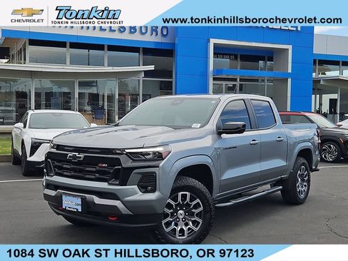 Used 2026 Chevrolet Colorado Z71 w/ Technology Package AWD/4WD image 1