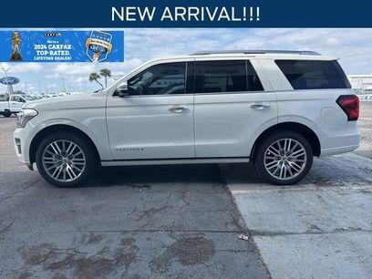 Used 2022 Ford Expedition Platinum