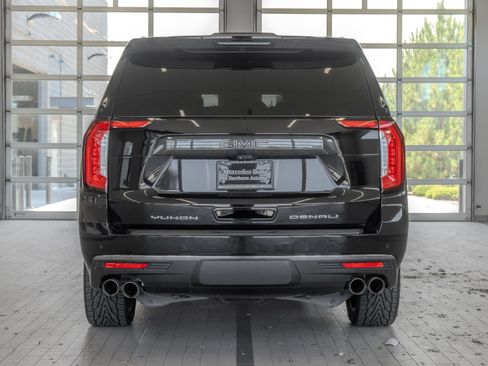 Used 2024 GMC Yukon XL Denali Ultimate AWD/4WD image 14