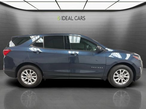 Used 2018 Chevrolet Equinox LS FWD image 6