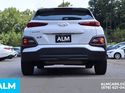 Used 2021 Hyundai Kona SE image 7