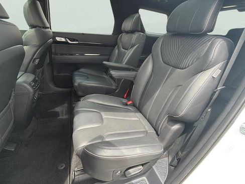 Used 2023 Hyundai Palisade Calligraphy image 21