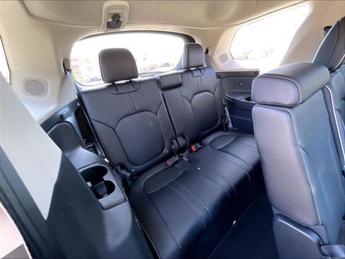 Certified 2023 Honda Pilot Elite image 17