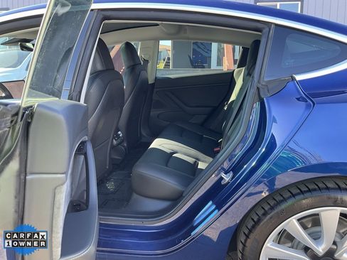 Used 2019 Tesla Model 3 Long Range image 24