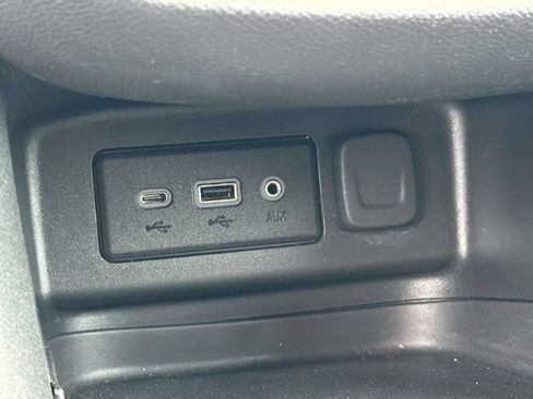 Used 2022 Chevrolet Equinox RS AWD/4WD image 31