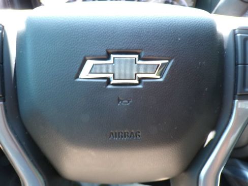Used 2020 Chevrolet Silverado 1500 RST AWD/4WD image 31