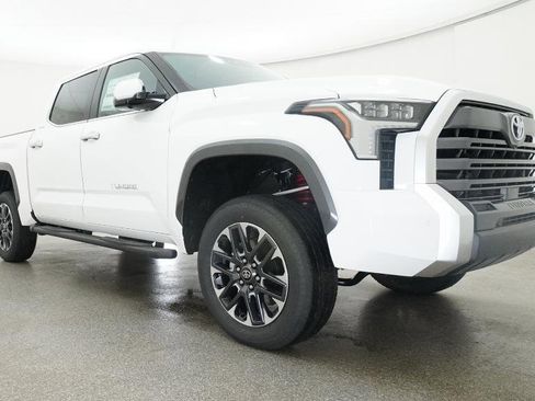 New 2026 Toyota Tundra Limited AWD/4WD image 3