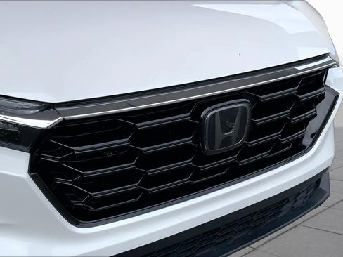Used 2024 Honda CR-V EX-L image 32