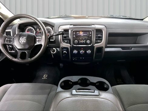 Used 2016 RAM 1500 ST w/ SXT Appearance Group AWD/4WD image 7