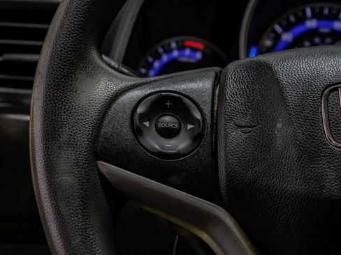 Used 2015 Honda Fit LX image 22