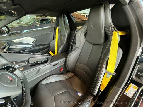 Used 2023 Chevrolet Corvette Stingray Preferred Conv w/ 2LT image 17