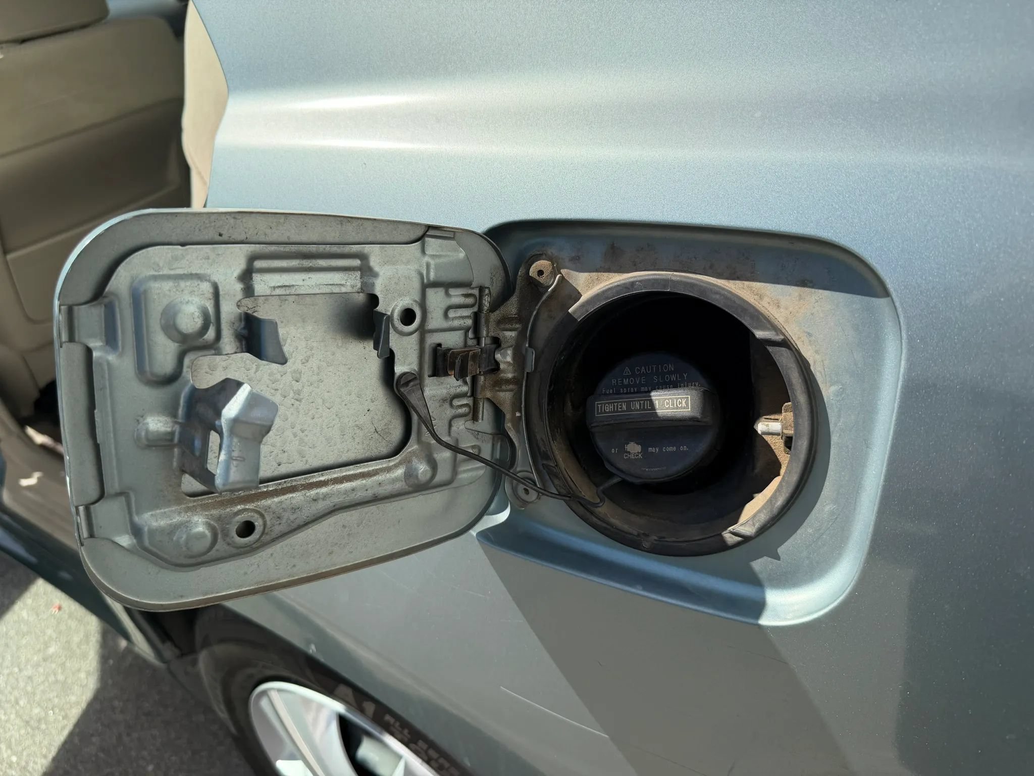Used 2011 Toyota Camry LE FWD image 60