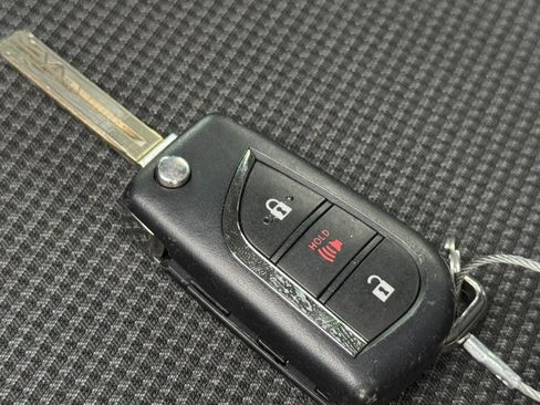 Used 2025 Toyota RAV4 LE image 22