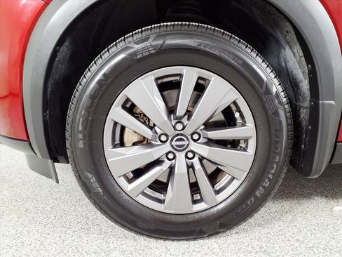 Used 2022 Nissan Pathfinder SV image 20