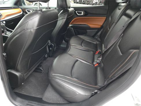 Certified 2024 Jeep Compass Limited image 20