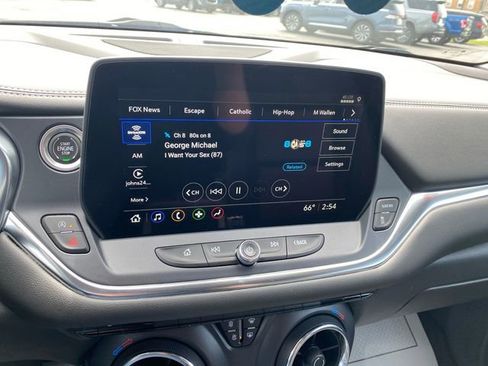 Used 2023 Chevrolet Blazer LT w/ LPO, Floor Liner Package FWD image 21