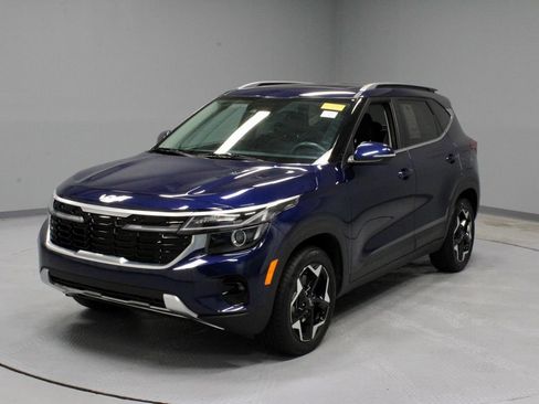 Used 2024 Kia Seltos EX AWD/4WD image 9
