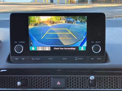 Used 2025 Honda Civic Sport image 27