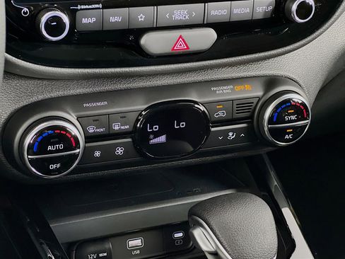 New 2025 Kia Soul S image 11