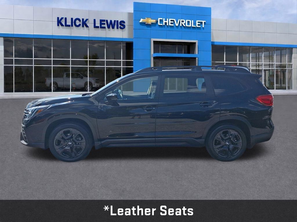 Used 2025 Subaru Ascent Bronze Edition AWD/4WD image 4